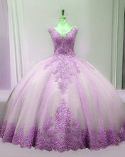 Load image into Gallery viewer, Lilac Quinceanera Dresses 2021
