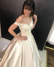 Load image into Gallery viewer, V-neck Off The Shoulder Satin Ball Gowns Quinceanera Dresses-alinanova