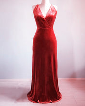 Load image into Gallery viewer, V Neck Bridesmaid Dresses