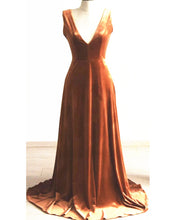 Load image into Gallery viewer, Simple V Neck Long Velvet Bridesmaid Dresses