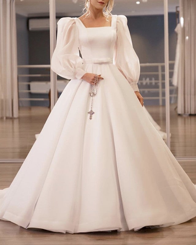 Vintage 1980s Style Wedding Dress Puffy Sleeves Vintage 1980s Style Wedding Dress Puffy Sleeves