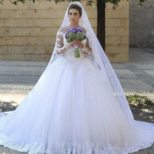 Load image into Gallery viewer, Vintage Lace Long Sleeves Tulle Ball Gowns Wedding Dresses