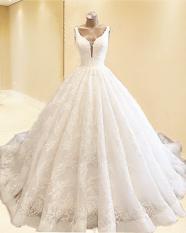 Vintage Lace Wedding Dress V Neck Ball Gown Vintage Lace Wedding Dress V Neck Ball Gown