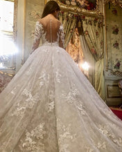 Load image into Gallery viewer, Vintage Lace Wedding Dresses Long Sleeves Ball Gowns