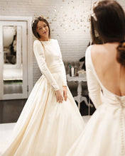 Load image into Gallery viewer, Wedding-Gowns-Long-Sleeves