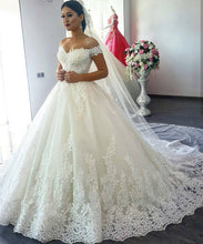 Load image into Gallery viewer, Vintage V-neck Off The Shoulder Lace Wedding Ball Gown Dresses