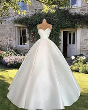 Load image into Gallery viewer, Ball Gown Satin Sweetheart Wedding Dress Pearl Beaded