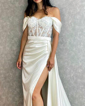 Load image into Gallery viewer, Mermaid White Formal Dresses

