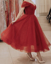 Load image into Gallery viewer, Elegant Tulle Off The Shoulder Midi Prom Party Dresses

