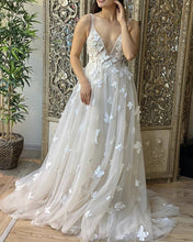 Load image into Gallery viewer, Butterfly Wedding Dress