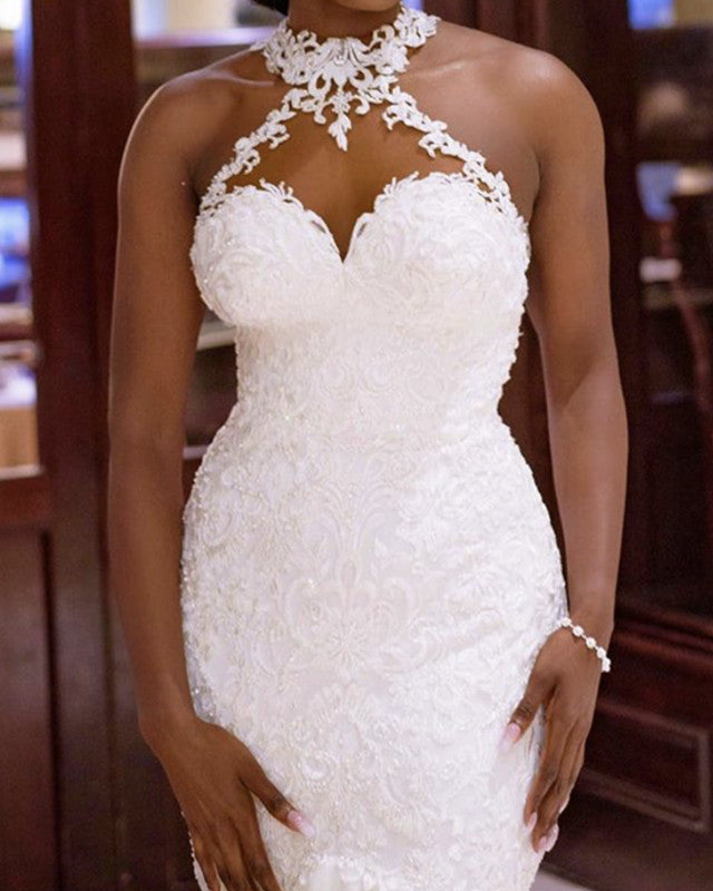 Vintage Lace Mermaid Wedding Dress Halter Neck Vintage Lace Mermaid Wedding Dress Halter Neck