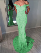 Load image into Gallery viewer, Sexy Off Shoulder Mermaid Prom Dresses Appliques