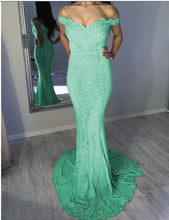 Load image into Gallery viewer, Sexy Off Shoulder Mermaid Prom Dresses Appliques