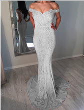 Load image into Gallery viewer, Sexy Off Shoulder Mermaid Prom Dresses Appliques