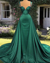 Load image into Gallery viewer, Mermaid Sweetheart Spaghetti Straps Court Train Satin Dress
