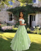 Load image into Gallery viewer, Off Shoulder Tulle Dress With Ivory Lace Appliques
