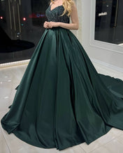 Load image into Gallery viewer, Spaghetti Straps Lace Appliques Sweetheart Satin Ball Gown
