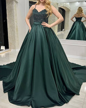 Load image into Gallery viewer, Spaghetti Straps Lace Appliques Sweetheart Satin Ball Gown
