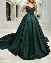 Load image into Gallery viewer, Spaghetti Straps Lace Appliques Sweetheart Satin Ball Gown
