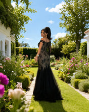 Load image into Gallery viewer, Mermaid Black Lace One Sleeve Dress
