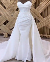 Load image into Gallery viewer, Mermaid Sweetheart Satin Wedding Dresses Sweep Train
