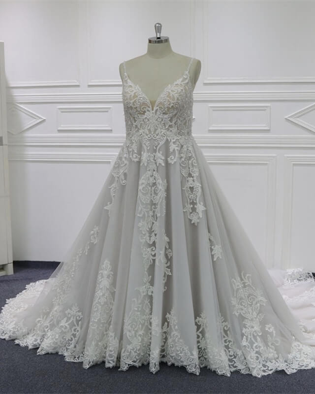 Plus Size Boho Tulle Wedding Dress