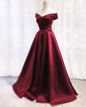 Load image into Gallery viewer, Maroon Satin Prom Dresses 2024
