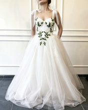 Load image into Gallery viewer, BOTANICA | Corset Wedding Dress With Green Vine
