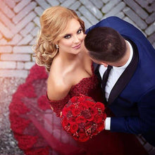 Load image into Gallery viewer, Elegant Long Burgundy Mermaid Prom Dresses Lace Appliques
