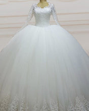 Load image into Gallery viewer, New Vintage Wedding Dress Ball Gown Lace Long Sleeves

