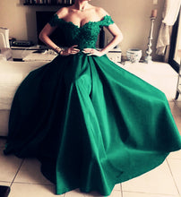 Load image into Gallery viewer, Lace Sweetheart Long Satin Mermaid Evening Dresses Off The Shoulder Prom Gowns
