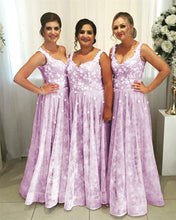 Load image into Gallery viewer, Lilac Bridesmaid Dresses Bohemian
