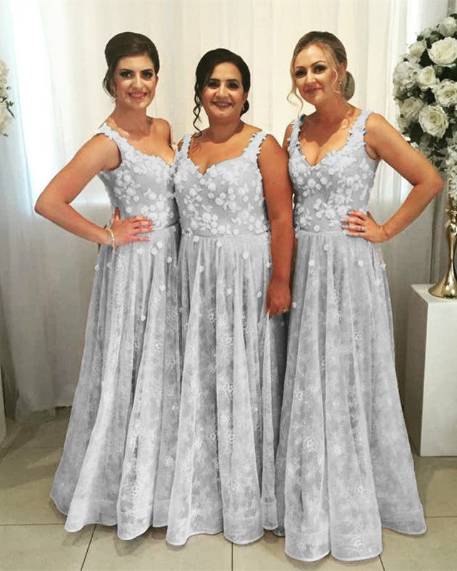 Boho Style Long Bridesmaid Dresses With Ivory Lace Flowers