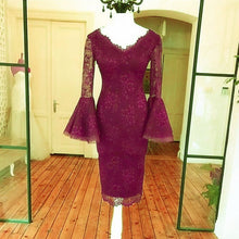 Load image into Gallery viewer, Elegant V Neck Flare Sleeves Lace Cocktail Dresses
