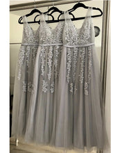 Load image into Gallery viewer, Tulle Floor Length Bridesmaid Dresses Elegant
