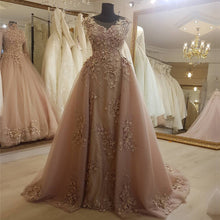 Load image into Gallery viewer, Elegant Champagne Lace Mermaid Evening Gowns
