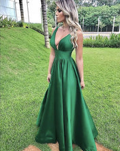 Load image into Gallery viewer, Simple Satin V-neck Empire Prom Dresses Floor Length-alinanova
