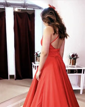 Load image into Gallery viewer, Red Bridesmaid Dresses Open Back
