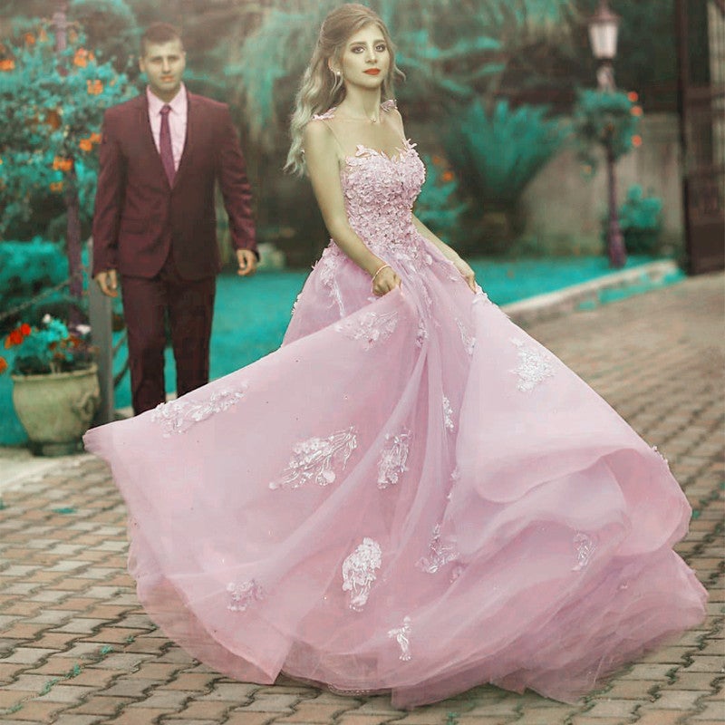 A Line Floor Length Tulle Prom Dresses Lace Appliques A Line Floor Length Tulle Prom Dresses Lace Appliques