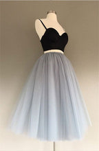 Load image into Gallery viewer, A Line Two Piece Homecoming Dresses Short Tulle Prom Gowns
