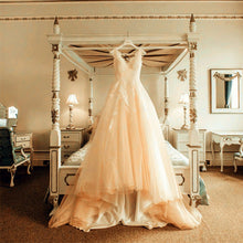 Load image into Gallery viewer, Amazing A Line V Neck Tulle Wedding Dresses Lace Appliques
