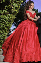 Load image into Gallery viewer, Amazing Lace Beaded V-neck Ball Gowns Wedding Dresses
