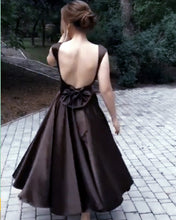 Load image into Gallery viewer, Bow Back Bridesmaid Dresse

