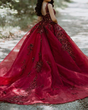 Load image into Gallery viewer, Ball Gown Organza Dresses Lace Embroidery Beaded V Neck
