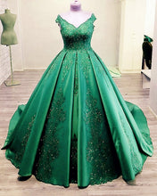 Load image into Gallery viewer, Ball Gown Quinceanera Dresses Sequins Lace V Neck
