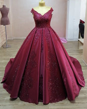Load image into Gallery viewer, Ball Gown Quinceanera Dresses Sequins Lace V Neck-alinanova
