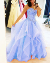 Load image into Gallery viewer, Beaded Sweetheart Organza Layered Quinceanera Dresses Ball Gowns
