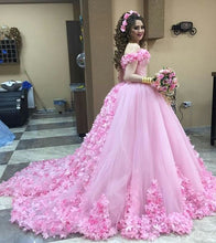 Load image into Gallery viewer, Beautiful Pink Flower Wedding Dresses Ball Gowns Off Shoulder
