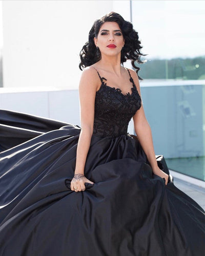 Black Lace Embroidery V-neck Satin Ball Gowns Wedding Dresses-alinanova