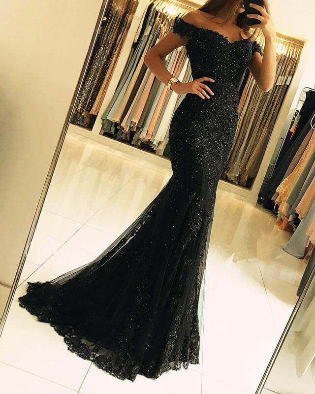 Elegant Black Lace Mermaid Prom Dresses